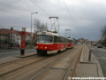 Souprava vozů T3SUCS ev.č.7057+T3 ev.č.6796 vypravená na linku 22 stanicuje v zastávce Malý Břevnov do centra ještě v její původní poloze. | 27.2.2009