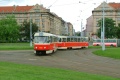 Souprava vozů T3SUCS #7096+7097 vypravená na linku 26 zachycená v křižovatce Vítězné náměstí. | 13.6.2004