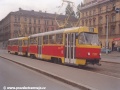 Souprava vozů T3SUCS-DVC ev.č.7250+7251 vypravená na linku 22 v době, kdy válčila za vozovnu Pankrác vjíždí do zastávky Otakarova. | 22.9.1995