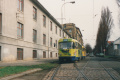 Souprava vozů T3SUCS #7260+#7261 vypravená na linku 10 manipuluje na vnitřní koleji smyčky Vápenka. | 20. 3. 2000
