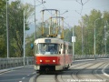 Souprava vozů T3SUCS ev.č.7287+7258 vypravená na linku 1 míří po Bubenském nábřeží k zastávce Tusarova. | 30.9.2006