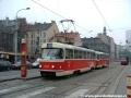 Souprava vozů T3M ev.č.8025+8034 vypravená na linku 7 stanicuje v zastávce Otakarova. | 5.12.2004