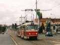 K zastávce U Elektry míří souprava vozů T3M ev.č.8058+8069 vypravená na linku 12. | 5.10.2002