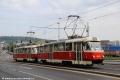 Od vyústění tunelu Mrázovka do Radlické ulice stoupá jejím středem souprava hloubětínských vozů T3M2-DVC #8082+#8083 vypravená na linku 7. | 23.6.2025