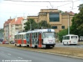Souprava vozů T3M ev.č.8104+8027 vypravená na linku 8 stoupá k Prašnému mostu | 3.8.2006