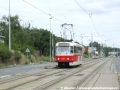 Vůz T3R.PV ev.č.8163 vypravený na linku 19 míří Kolbenovou ulicí k zastávce Kolbenova. | 9.8.2008