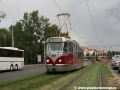 Vůz T3R.PLF #8251 vypravený na linku 15 opustil zastávku Hradčanská a stoupá na Prašný most. | 28.6.2007