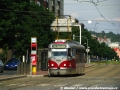 Na Balabence stanicuje vůz T3R.PLF ev.č.8263 vypravený na linku 15. | 8.8.2009