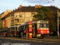 Souprava vozů T3R.P ev.č.8368+8369 vypravená na linku 24 stanicuje v zastávce Nádraží Vršovice. | 21.8.2006