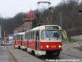 Souprava vozů T3R.P ev.č.8468+8469 na 11. pořadí linky 13 u smyčky Hlubočepy. | 13.4.2006