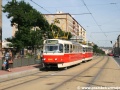Do zastávky Balabenka vjíždí souprava vozů T3R.P ev.č.8540+8541 vypravená na linku 8. | 22.9.2009