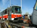 Vytahování vozu Škoda 14T ev.č.9113 na pražské koleje soupravou  vozů T6A5 ev.č.8607+8608 | 30.10.2006