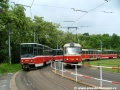 Setkání soupravy vozů T6A5 ev.č.8633+8634 vypravené na linku 20 a manipulující na vnější koleji se soupravou vozů T3SUCS ev.č.7063+7065 vypravené na linku 26 na vnitřní koleji smyčky Červený Vrch. | 6.6.2006