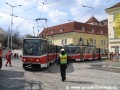 Vozy KT8D5 ev.č.9030 a ev.č.9010 během kolaudace tratě v Letenské ulici a křižovatky dolní Klárov | 18.4.2006