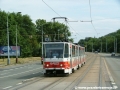 Vůz KT8D5 #9031 vypravený na linku 4 míří po Plzeňské ulici k zastávce Hotel Golf. | 17.8.2004