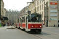 Vůz KT8D5 #9041 v původní barevné kombinaci vnějšího laku vypravený na linku 3 zachycený u Masarykova nádraží. | 6.5.2004