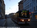 I za večerního soumraku čeká vůz KT8D5.RN2P ev.č.9083 na lince 31 na své cestující na Letenském náměstí. | 4.8.2012