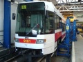Vůz RT6N2 #9101 získává v areálu Opravny tramvají Ústředních dílen motory z vozu RT6N1 #9104 náhradou za své vyhořelé. | 30.3.2006