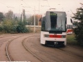 Vůz RT6N1 ev.č.9101 během poměrně častého účinkování na cvičné jízdě manipuluje na vnitřní koleji smyčky Nádraží Braník. | 12.9.1997