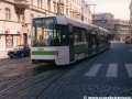 Vůz RT6N1 ev.č.9102 na cvičné jízdě míří od Strossmayerova náměstí k nábřeží kapitána Jaroše. | 20.5.1997