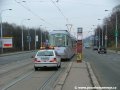 Vůz Škoda 14T ev.č.9114 ostře sledovaný vozem technické kontroly vyrazil z vozovny Motol vstříc bezpečnostní zkoušce | 22.12.2006