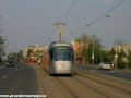 Vůz Škoda 14T ev.č.9120 vypravený na linku 22 opustil zastávku Malý Břevnov a na velkoplošných panelech BKV burácí k Bílé Hoře. | 24.4.2007