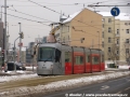 Před vjezdem do smyčky Vysočanská míří k zastávce Špitálská sněhovou nadílkou vůz Škoda 14T ev.č.9159 vypravený na linku 12. | 5.12.2010