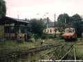 Lokomotiva určená pro posun železničních vozů ev.č.4072 na nádraží Praha-Libeň, dolní [Foto: Miroslav Křehlík]