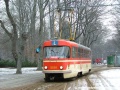 Cvičný vůz T3 ev.č.5501 na rozjezdové výhybce vnitřní a vnější koleje smyčky Výstaviště před prostorem nástupní zastávky | 9.2.2005