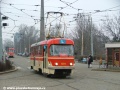 Cvičný vůz T3 ev.č.5511 projíždí křižovatkou dolní Palmovka. | 17.1.2006