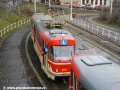 Pohled na střechu cvičného vozu T3 ev.č.5511 odstaveného na vnější koleji smyčky Královka. | 27.2.2007