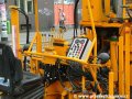 Mechanická podbíječka MINIMA II podbíjí rekonstruovanou trať v Koněvově ulici | 9.8.2006