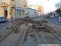 Přebroušené svary jasně ukazují, kam až dosahovala výměna kolejové konstrukce. | 28.3.2012