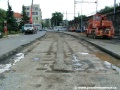 Podkladnice pro původní systém upevnění kolejnic, které také ve Svobodově ulici odhalilo odfrézování podkladní vrstvy asfaltu pod panely BKV