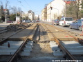 Přechodová část nově zřizované tratě do konstrukce velkoplošných panelů BKV. | 29.3.2011